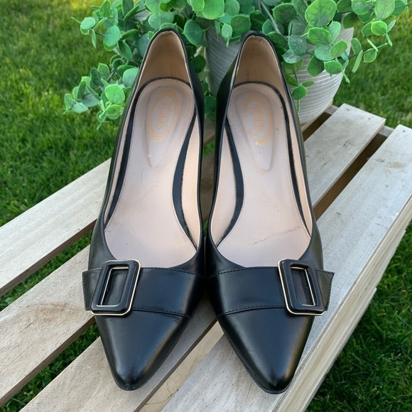 TOD’S Black Leather Shoes with Buckle | Size 38 EU / 7.5 - 8 US - Picture 3 of 14